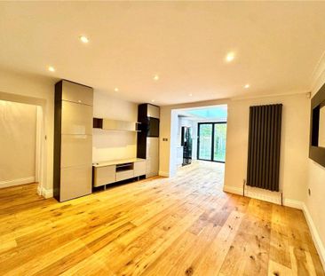 3 bedroom apartment to rent - Photo 1