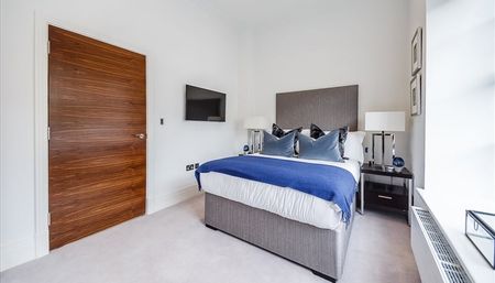One Bedroom One Bathroom Apartment To Let Palace Wharf RAINVILLE ROAD FULHAM W6 - Photo 5
