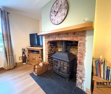 3 bedroom semi-detached house to rent - Photo 3