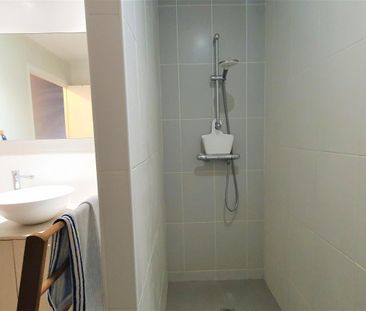 Location Appartement 2 pièces 45m² MONTPELLIER 34000 - Photo 4