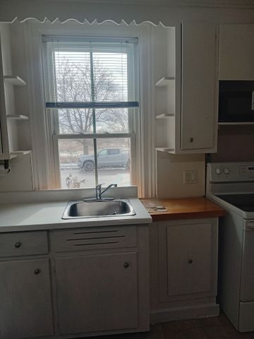 For Lease - 75 Charles Street Unit# 4, Oshawa, Ontario - Photo 3