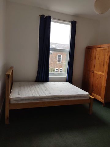 1 Bed Flat, Chorlton, M21 - Photo 4