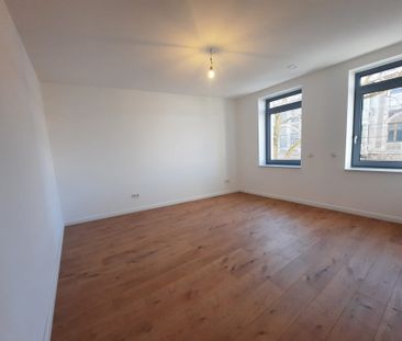 Elbnahe 3-Raum-Wohnung mit Balkon und viel Tageslicht - Foto 1