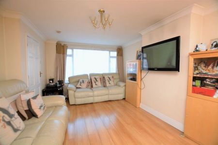 The Green, Chalvey, Slough,SL1 - Photo 5