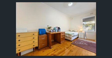 COMFORT AND CONVENIENCE - Photo 5