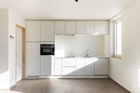 Appartement te huur - Foto 2