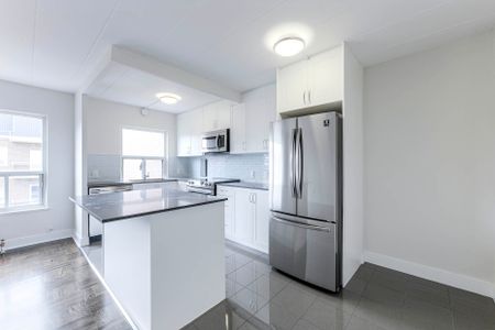 Stephen Drive Apartments - Photo 5