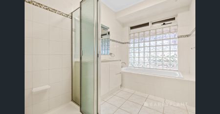 Luxury Haven Awaits - Photo 3