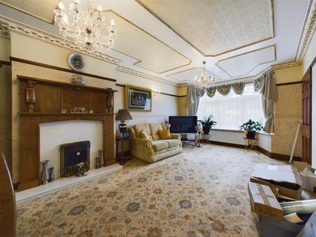 6 bedroom house to rent - Photo 3