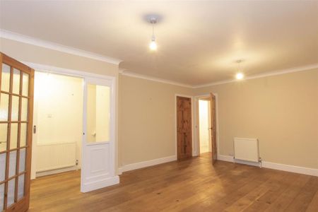 3 bedroom terraced house to rent - Photo 2