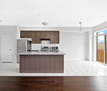 For Lease - 8273 Tulip Tree Drive Unit# 27, Niagara Falls, Ontario - Photo 2