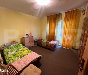 Apartament cu 4 camere, 98 mp, zona Carpati 2 - Photo 2