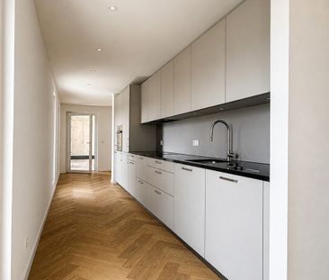 ATTIQUE DE 4½ PIECES AVEC TRES GRANDES TERRASSES - Photo 3