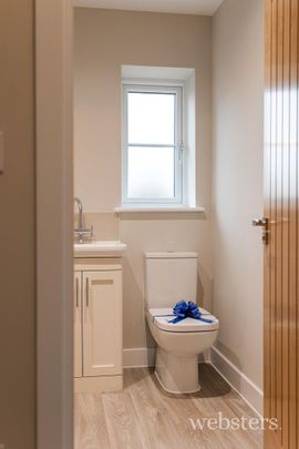 2 bedroom property to rent - Photo 1