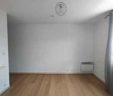 Location Appartement 1 pièce 21m² - Photo 6
