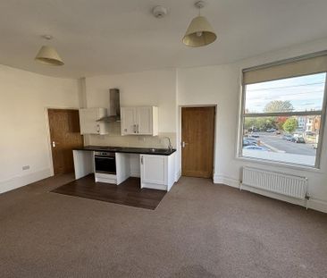Property to rent - Photo 5