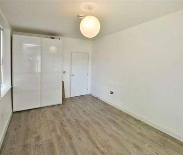 New London Road, Chelmsford, Essex, CM2 - Photo 3