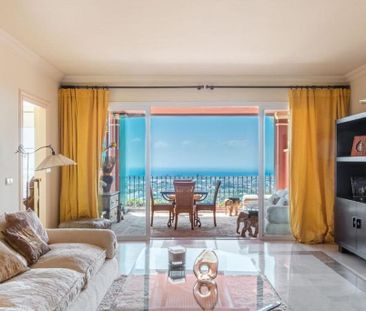 2 bedroom luxury Apartment for rent in Benahavís, Spain - Photo 6