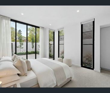 Elegant Executive Living with Low-Maintenance Appeal - Photo 4