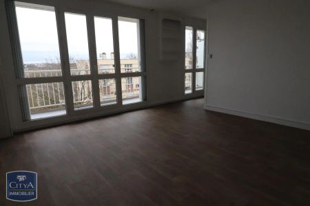 Appartement à louer 4 pièces 80.73m² - Photo 2