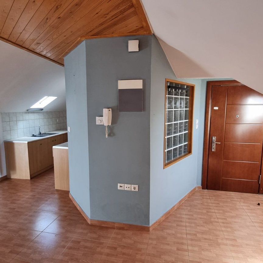 Studio/Γκαρσονιέρα για ενοικίαση Κέντρο (Ανατολή) - Φωτογραφία 1