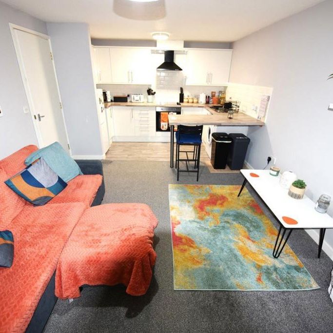 2 bedroom flat to rent - Photo 1