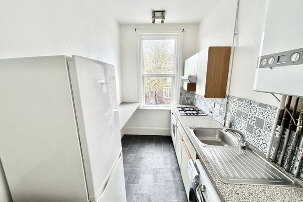 Salisbury Road - Photo 1