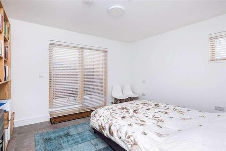 Swallow Street, Swansea, SA1 - Photo 2