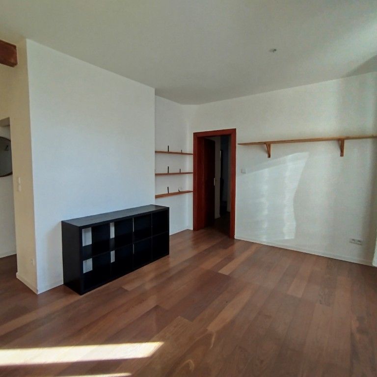 Location Appartement 3 pièces 84m² - Photo 1