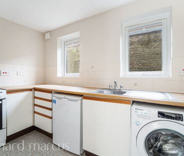 Greyhound Road, Sutton - Photo 4