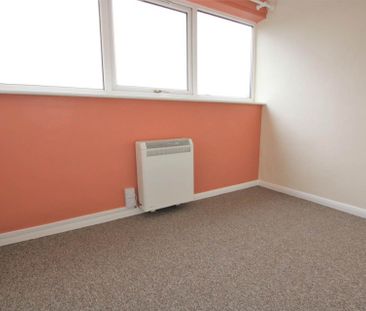 Templemere, Norwich - Photo 4