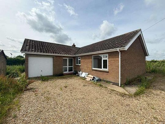 Bungalow, Lade Bank, PE22 - Photo 1