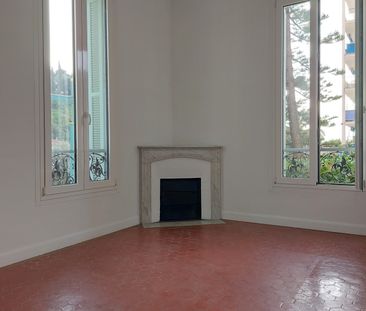 Location Appartement 4 pièces 66m² MENTON 06500 - Photo 1