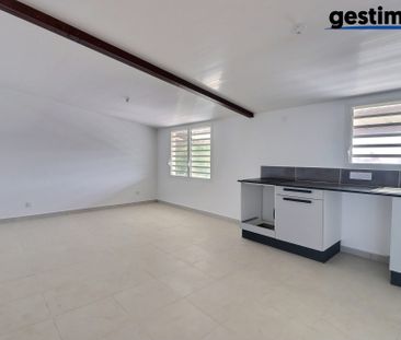 Location Appartement 4 pièces 79m² CAYENNE 97300 - Photo 1