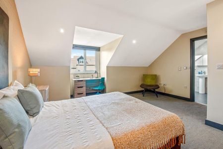 1 bedroom in a house share to rent - Photo 3