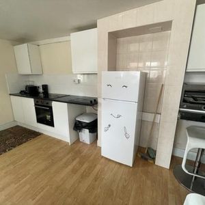 1 bedroom house to rent - Photo 2