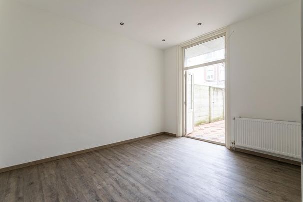 Appartement te huur: Fahrenheitstraat 261 2561 DV Den Haag - Photo 1