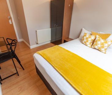 5 bedroom flat to rent - Photo 5