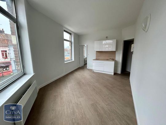 Location Appartement 2 pièces 27m² HELLEMMES LILLE 59260 - Photo 1