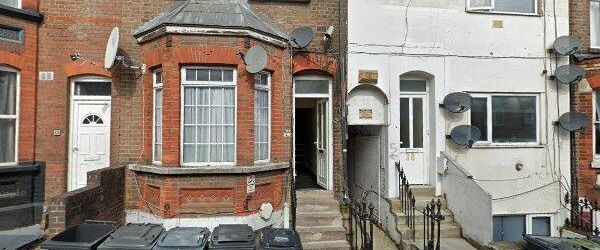 Studio Flat, Buxton Road, LU1 - Photo 1
