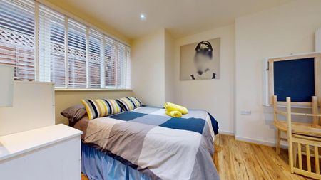 Studio to rent - Photo 2