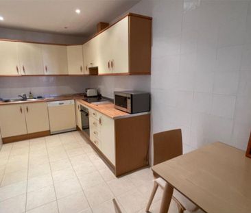 Luxury penthouse for rent in San Pedro de Alcántara, Spain - Photo 4