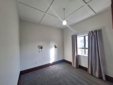 Lovely family home - Photo 2