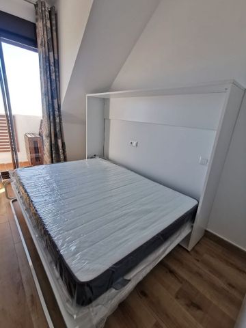 Piso de alquiler en Calle Pinsapo, Casablanca - La Viñuela - Photo 2