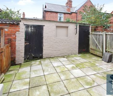 Fairfield Avenue, Pontefract, West Yorkshire, WF8 - Photo 4