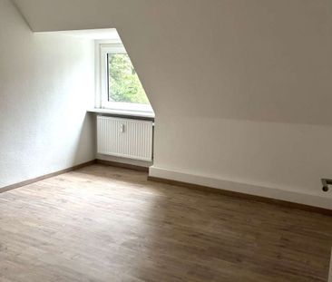 ~~Kleine Dachgeschoss 2 Zimmerwohnung in Bünde Mitte !~~ - Photo 4