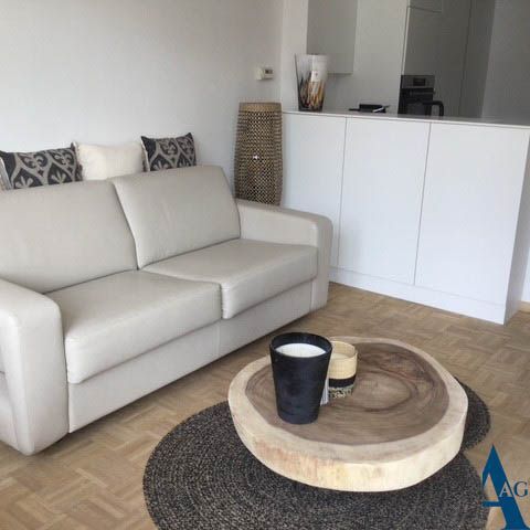 Hedendaagse , cosy studio op de Leopoldlaan te Knokke. - Foto 1