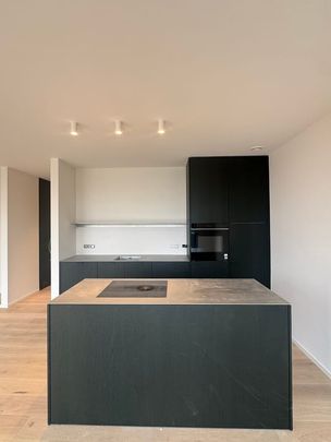 Appartement te huur - foto 1