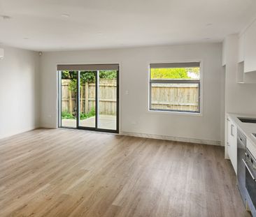 Waterloo Living - Photo 1