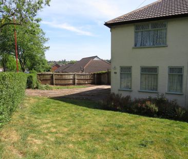 Weycroft Road - Photo 4